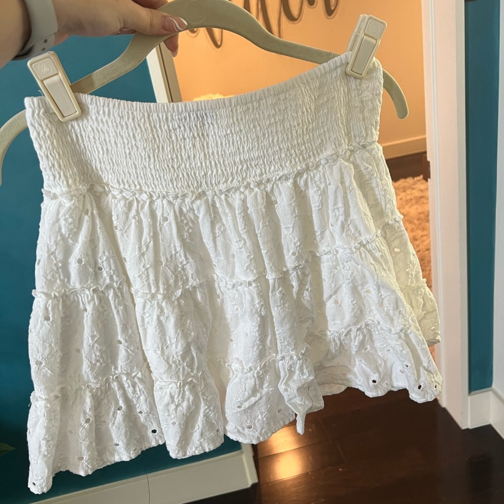 Abercrombie white skirt